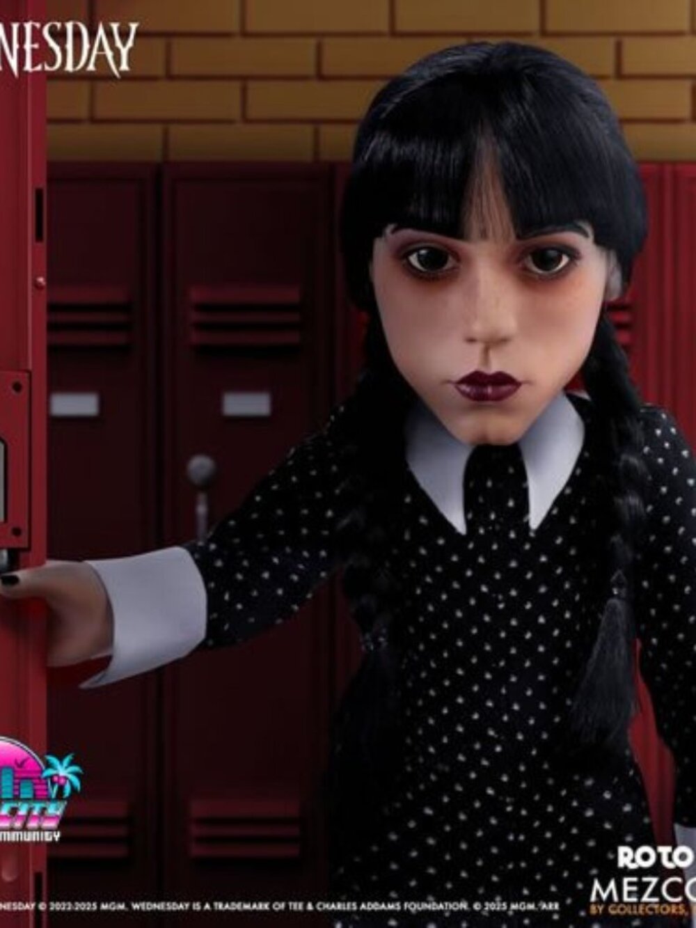 Mezco Toyz MDS Figures Wednesday Addams TV Series 2022 18" Roto Plush New In Box